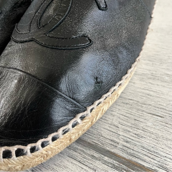 CHANEL CC Cap toe Classic Black Leather Espadrilles size 40 - Picture 7 of 11